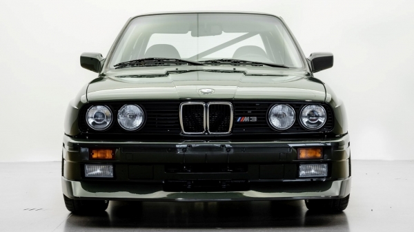 BMW M3 Evolution 3.7 от Johns Garage: шведский рестомод на базе немецкого классика
